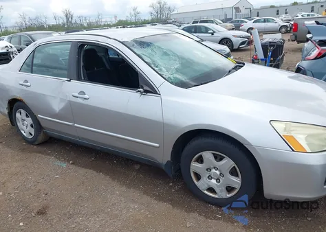 2006 Honda Accord 2.4 Lx from USA, damaged, VIN 3HGCM56476G708860
